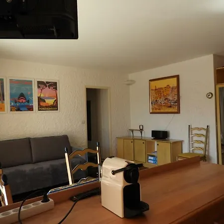 Apartment T2 Porto Di Mar